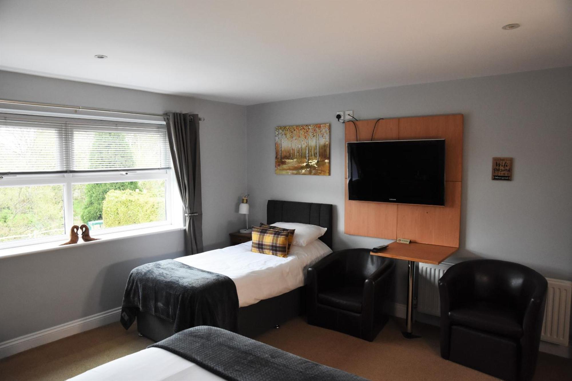 The Labouring Man Hotel Coldwaltham Room photo